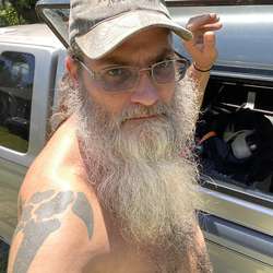 420J's Chat & Dating Profile