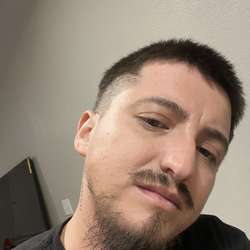 oussur512's Chat & Dating Profile