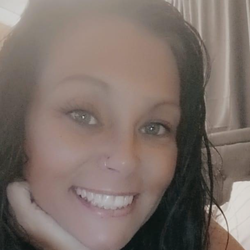 raerae2969's Chat & Dating Profile